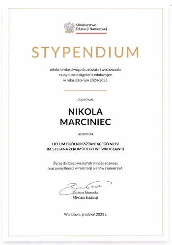 E77443-F8J257549_004292