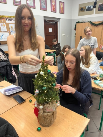 WhatsApp Image 2025-12-16 at 09.16.49(3).jpeg