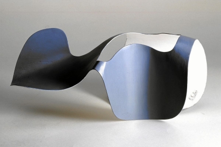 Katarzyna Kobro – kreśląc przestrzeń