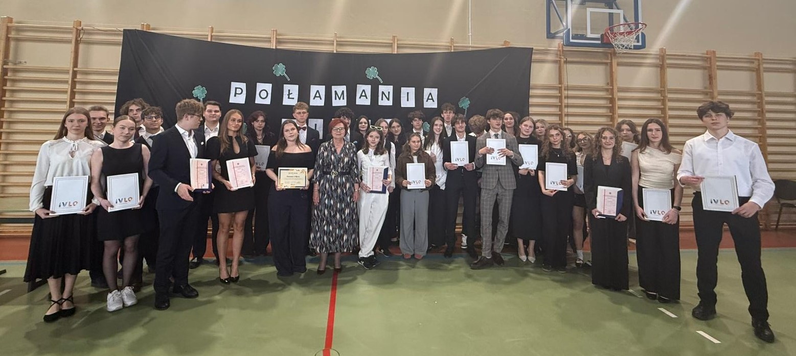 ''Rocznik, w którym liczby mają duszę''